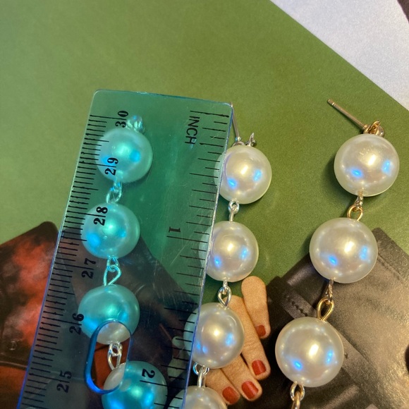 Pearl Drop Earrings ❤️ - Picture 5 of 5